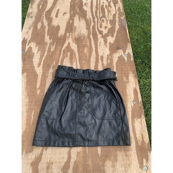 Haute Monde S Faux Leather Belted Mini Skirt in Black‎ Small Biker Goth Summer - Picture 1 of 8